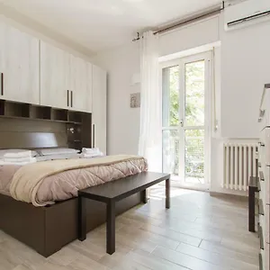 Sweetguestime Apartment Milan